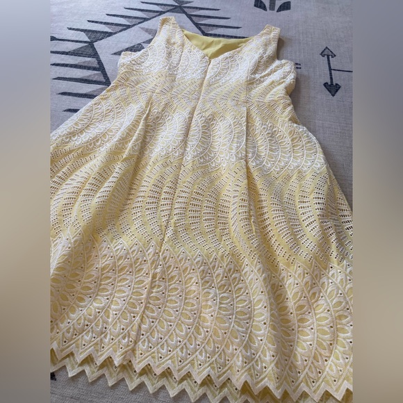 Tahari by ASL Butter Tea Dress, Size 14 - Picture 8 of 16